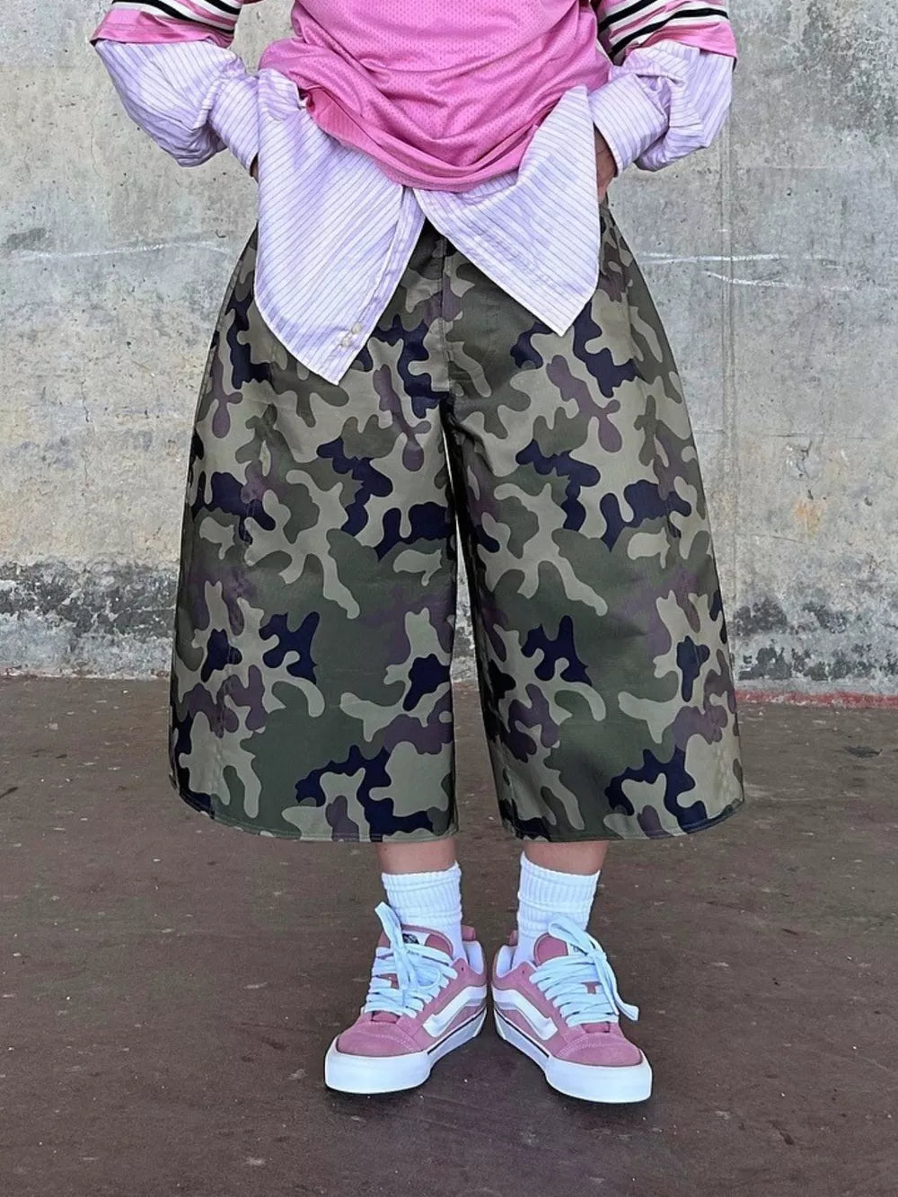 Camouflage Wide-leg Cropped Pants in Polish Camouflage, alternate angle