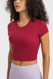 Red ribbed crewneck crop top with short sleeves