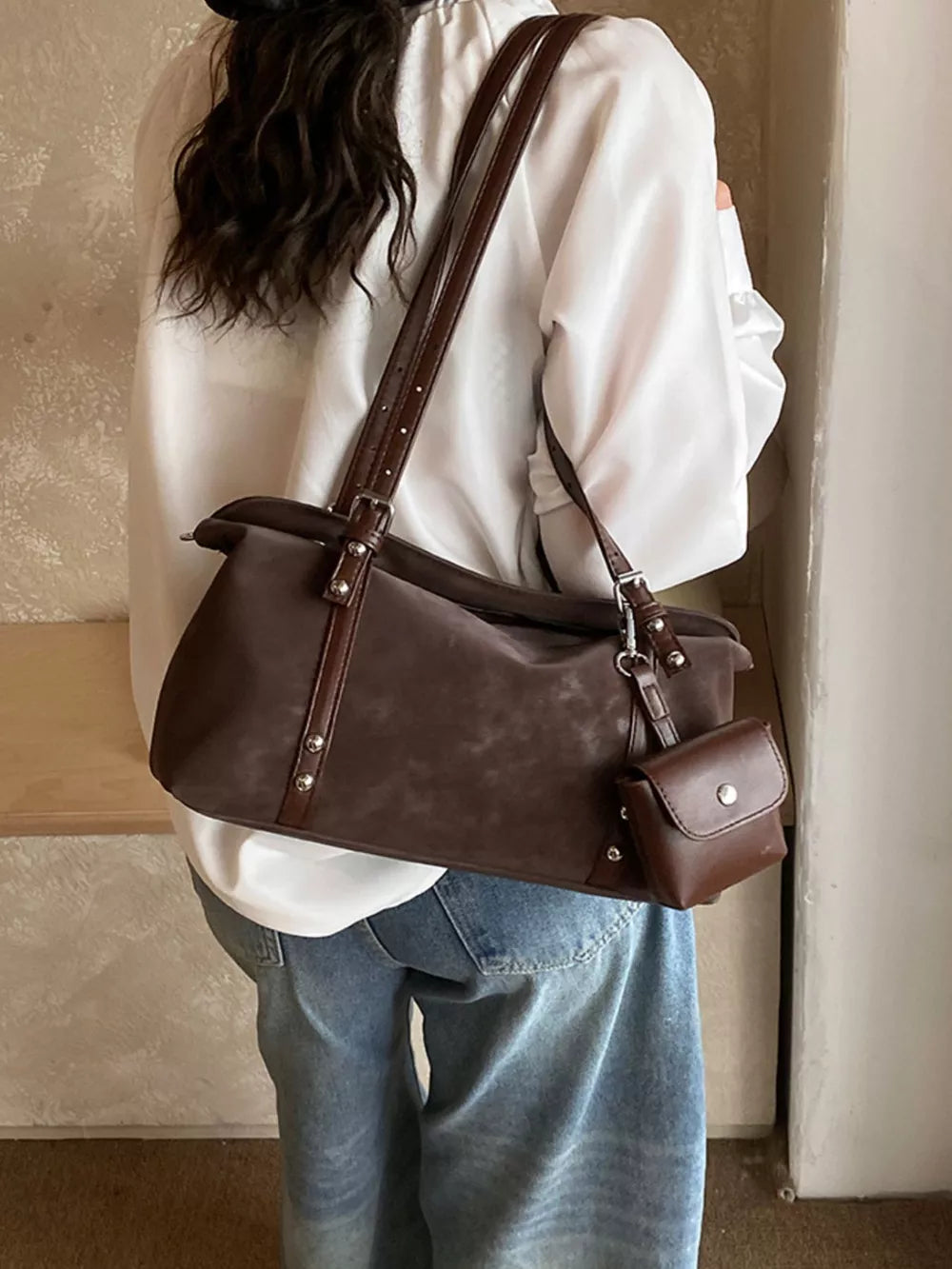 Leather Shoulder Bag With Detachable Pouch in Brown, alternate angle