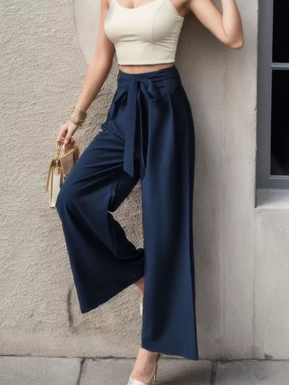 High-waisted Wide-leg Pants in Pink, fabric detail
