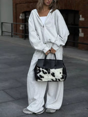 Oversized Zip-up Hoodie And Wide-leg Pants Set in Brown, fit detail