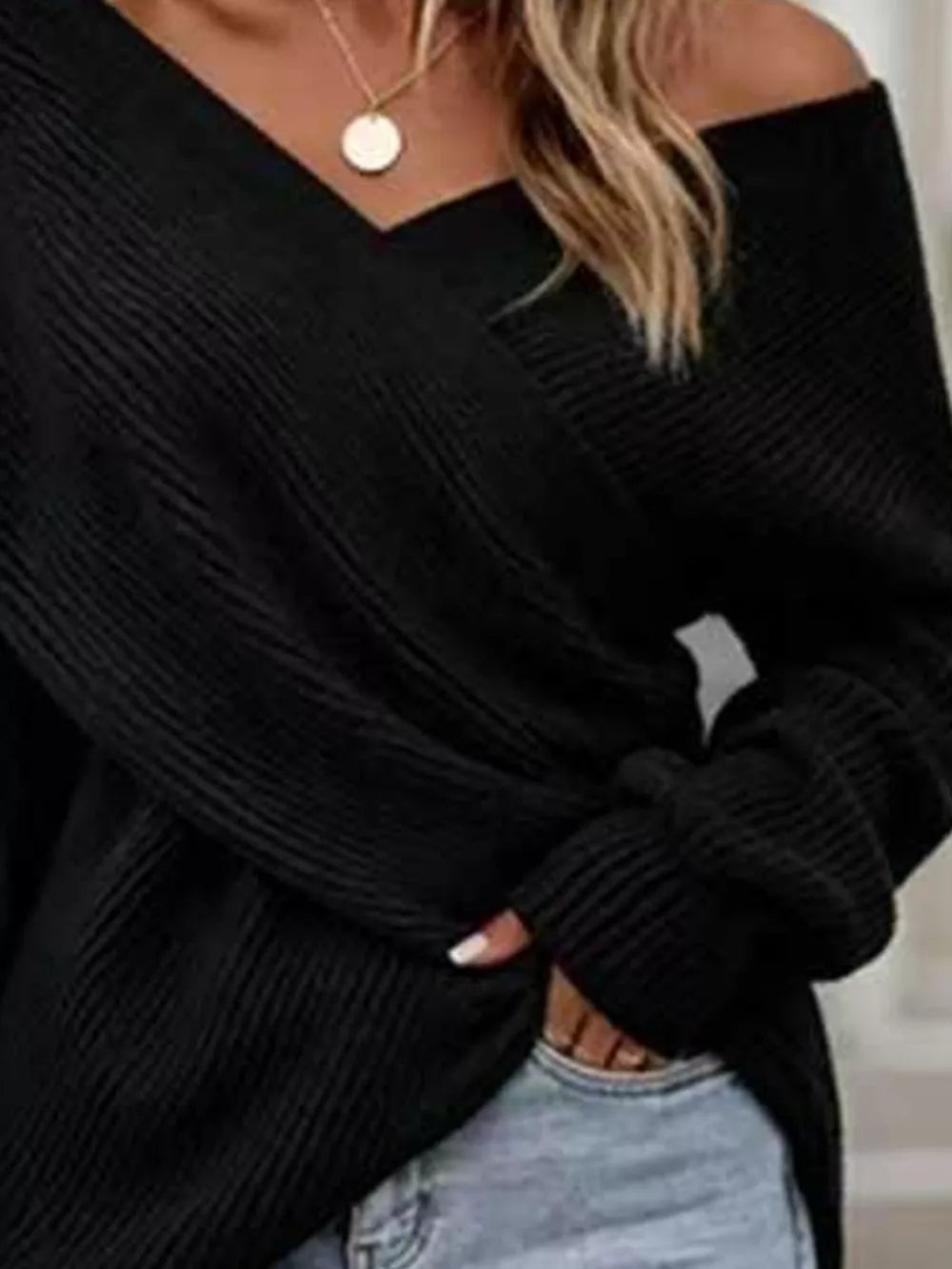 Crisscross Ribbed Knit Long Sleeve Sweater in Black, fit detail