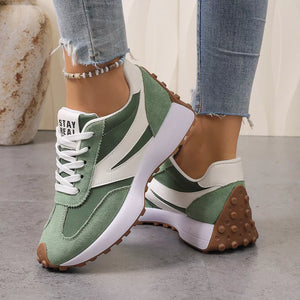 Color-blocked Platform Casual Sneakers in Black, front view