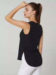 Ribbed Active Tank With Curved Hem
