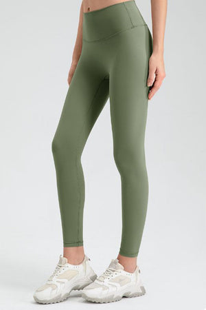 Women's Moss Sculpted Contour Leggings with high waist and full length.