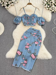 Denim sweetheart cami with off-shoulder sleeves and floral print skirt set.