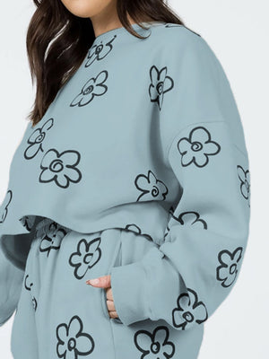Teal cropped lounge set with black drawn floral print.