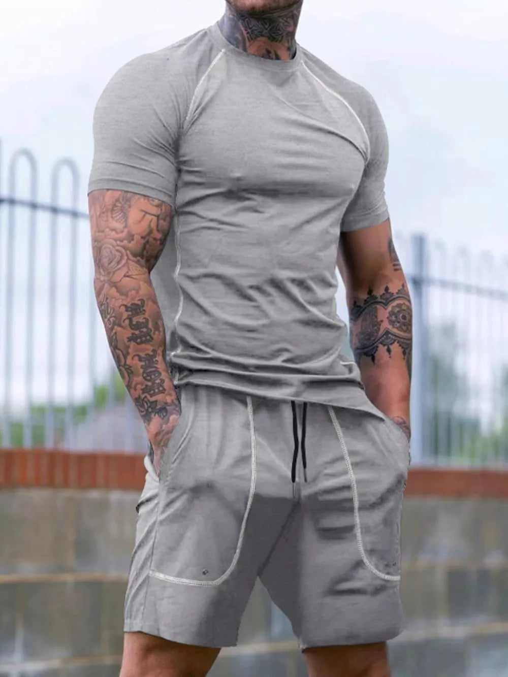 Men's Casual Short Sleeve T-shirt And Shorts Set in Black, view 17