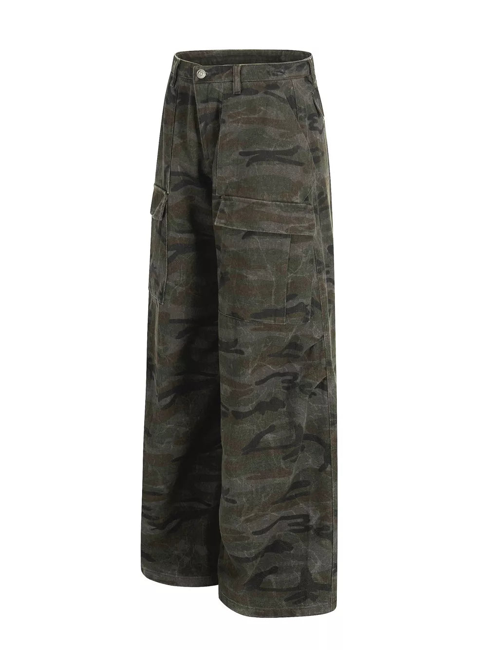 Men's Camouflage Cargo Pants in Green Camouflage, side view
