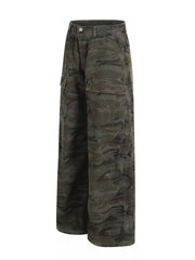 Men's Camouflage Cargo Pants in Green Camouflage, side view