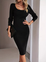 Ribbed Knit Scoop Neck Midi Dress in Black, fabric detail