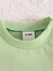 Children's Letter Round Neck Tee And Shorts Set in Light Green, fit detail