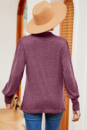 Buttoned Paradise Lantern Blouse in Lilac with puff sleeves and button cuffs