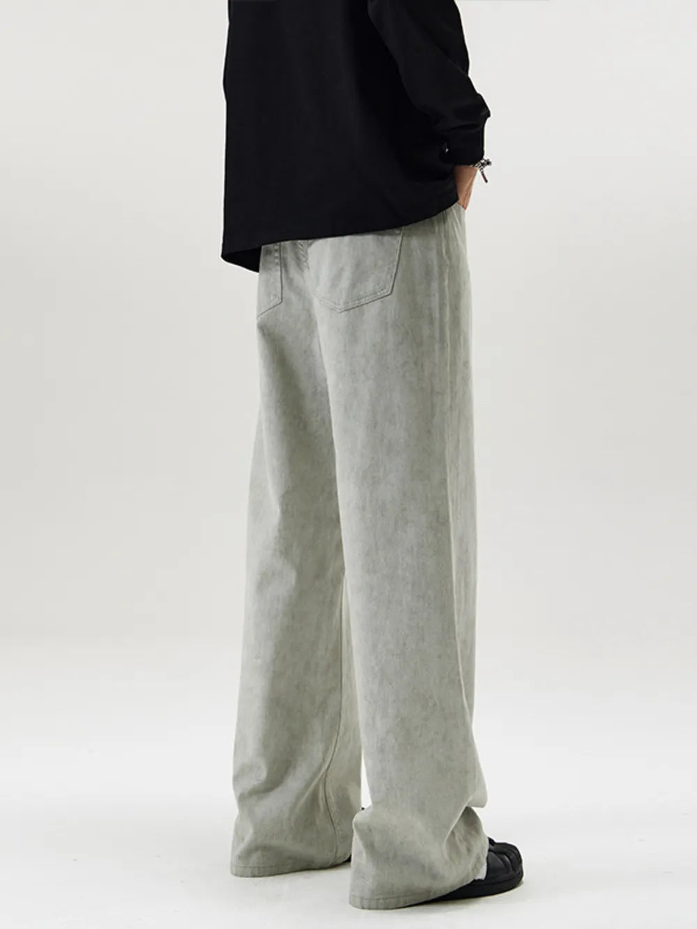 Men's Full Size Wide Leg Pants in Gray, close-up detail