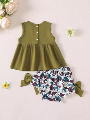 Baby girls' olive green sleeveless top with camo print bloomers and bow details