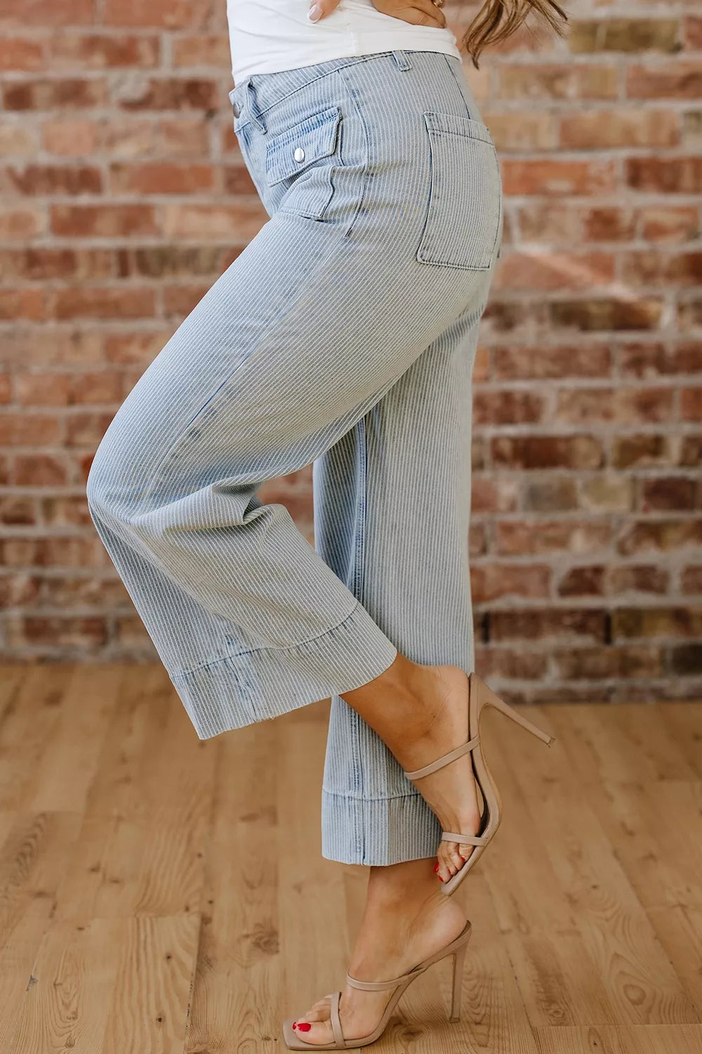 Striped Wide-leg Cropped Jeans in Light Blue, model styling view