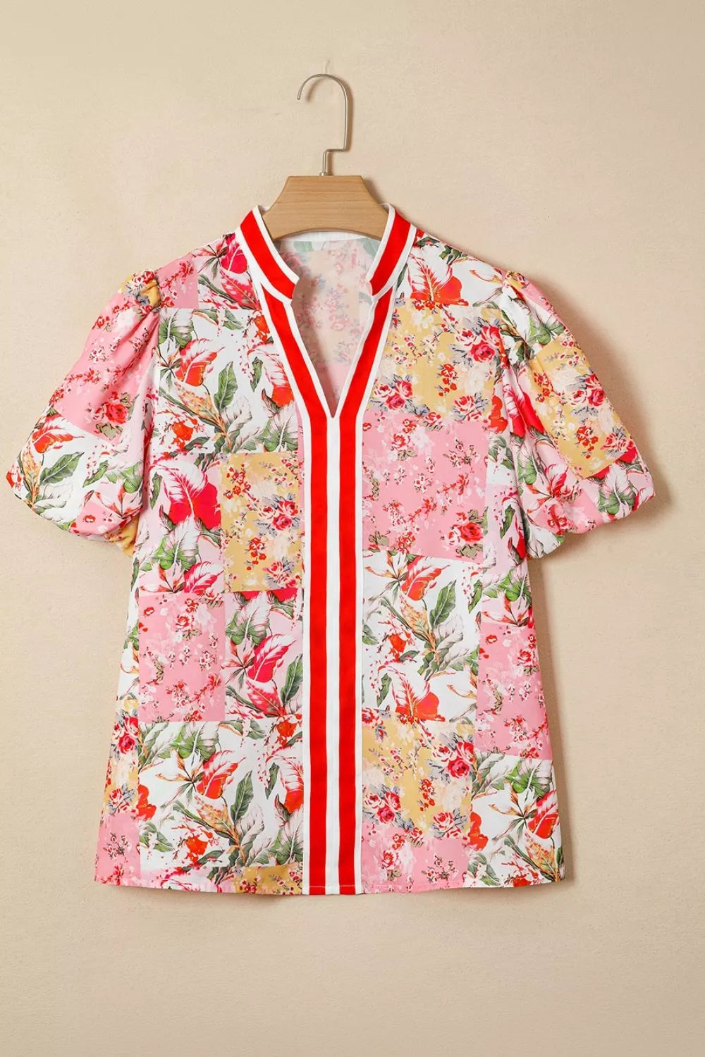 Contrast Collared V Neck Short Sleeve Floral Blouse in Floral, back view