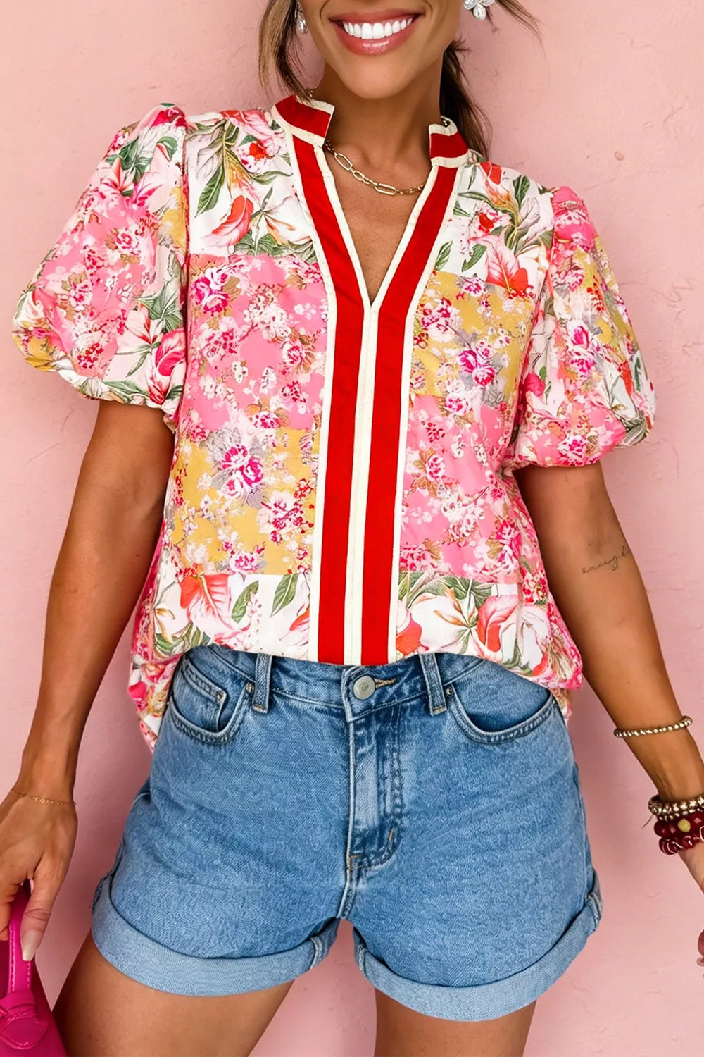 Contrast Collared V Neck Short Sleeve Floral Blouse in Floral, front view