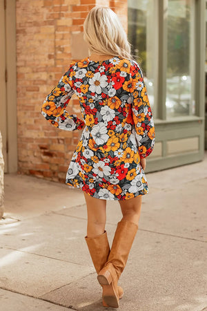 Boho Floral Print V-neck Mini Dress With Pockets in Multicolor, close-up detail
