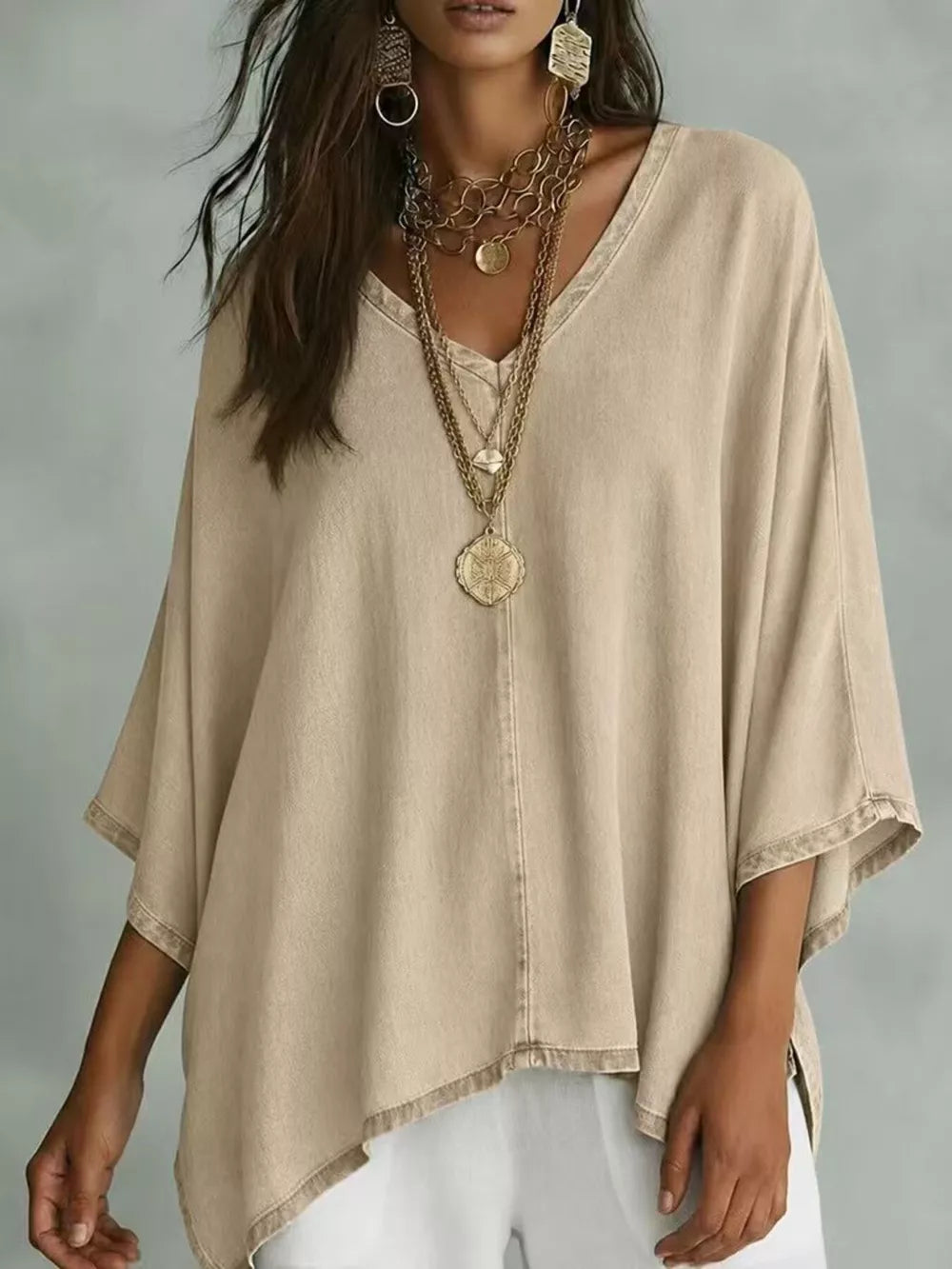 V-neck Batwing Sleeve T-shirt, back view