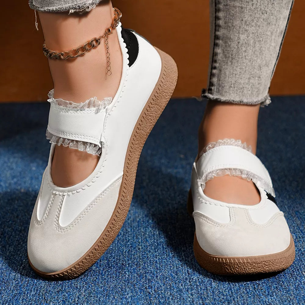 Round Toe Slip-ons in Black, close-up detail