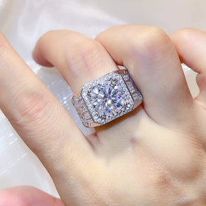 0.3 Carat 925 Ring, front view