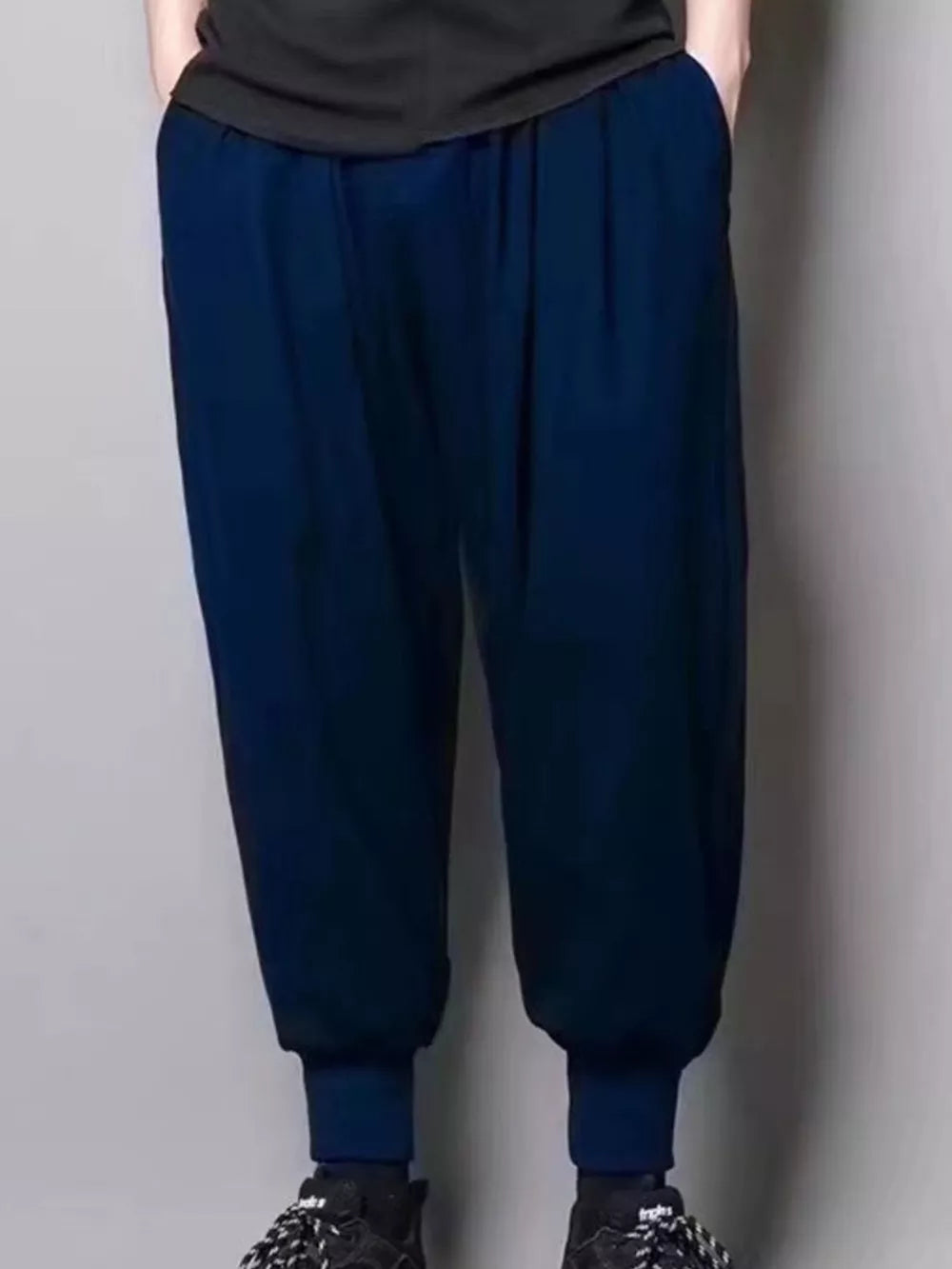 Men's Plus Size Loose Fit Joggers in Black, close-up detail