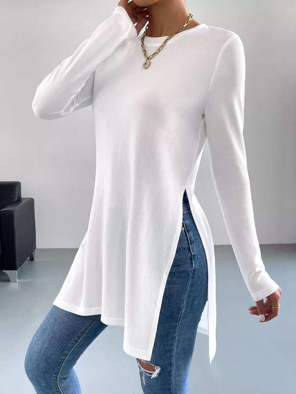 Long Sleeve Side Slit T-shirt in White, side view