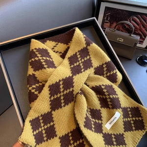 Cozy argyle pattern wool scarf in brown and yellow.