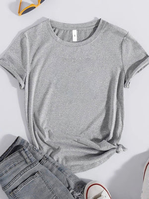Gray oversized graphic tee with crew neck and short sleeves, tied at the hem.