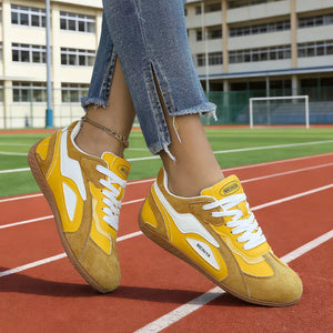 Round Toe Lace Up Sneakers in White, close-up detail