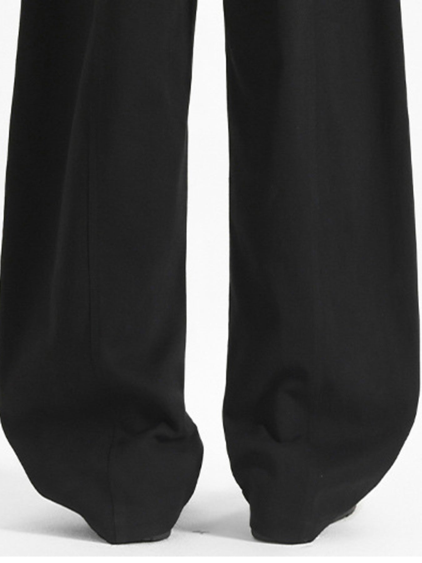 Men's black wide-leg casual pants with a relaxed fit.