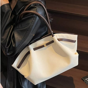 Large Capacity Shoulder Bag in Off White, close-up detail
