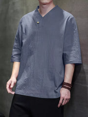 Men's Plus Size Solid 3/4 Sleeve Shirt, model styling view
