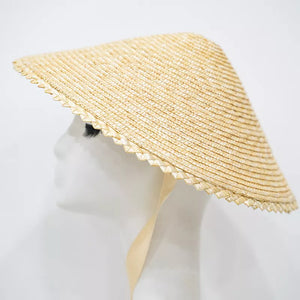 Chic straw sun hat with scalloped edge and tie, natural wheat color