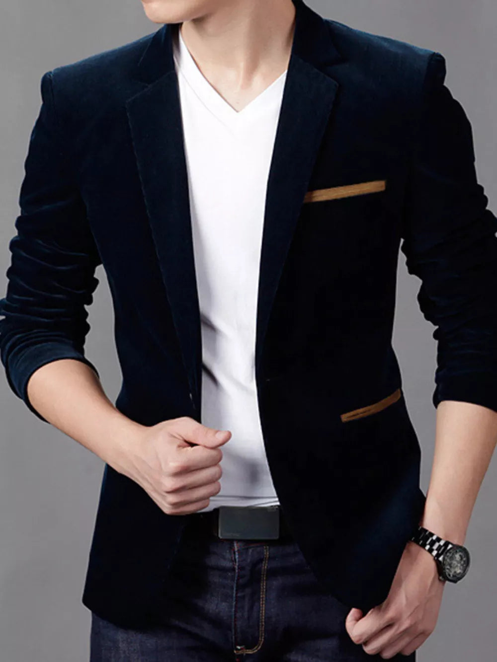 Men's Plus Size Slim Fit Velvet Blazer, model styling view