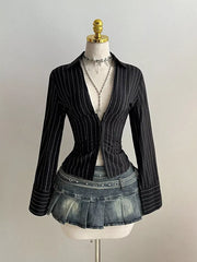 Striped Long Sleeve Fitted Blouse, editorial view
