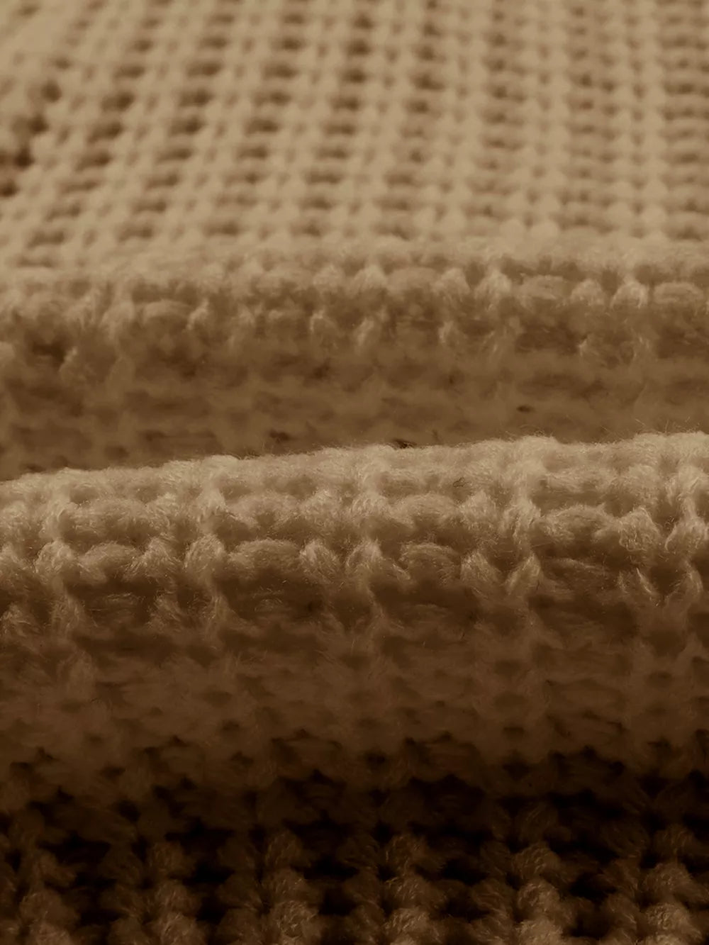 Ribbed Knit Round Neck Chunky Sweater in White, view 18