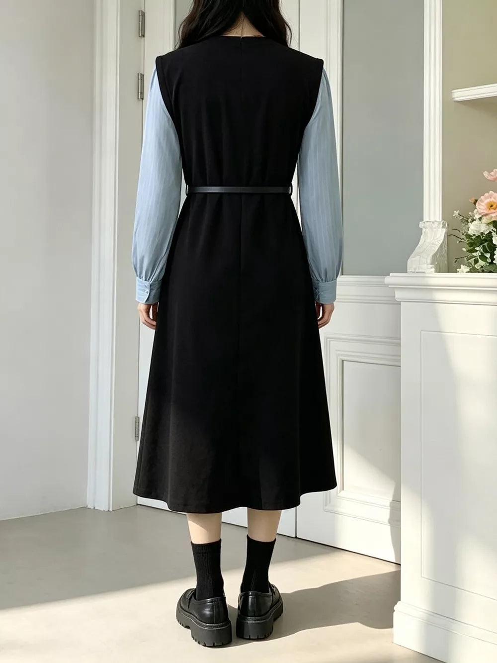 Contrast Sleeve A-line Dress With Belt, back view