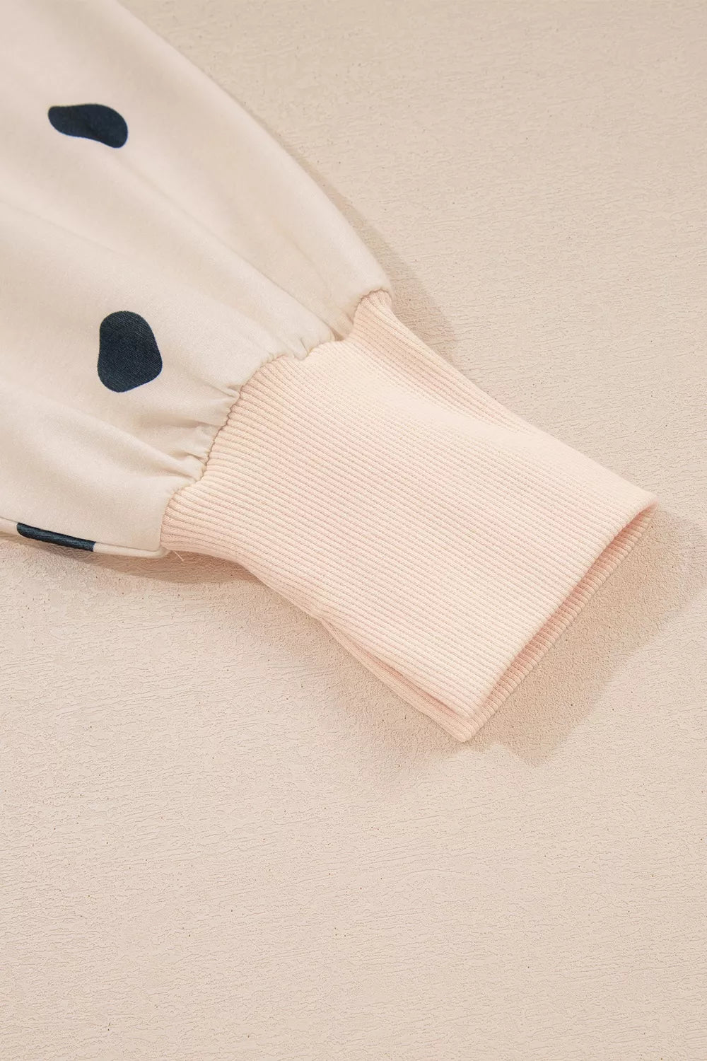 Loose-fit Long Sleeve Polka Dot Tunic Sweatshirt in Beige with ribbed cuffs