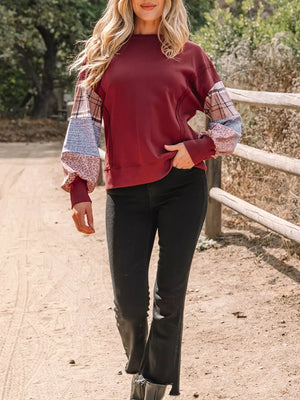 Plaid Colorblock Patchwork Sleeve Sweatshirt in Burgundy, fabric detail