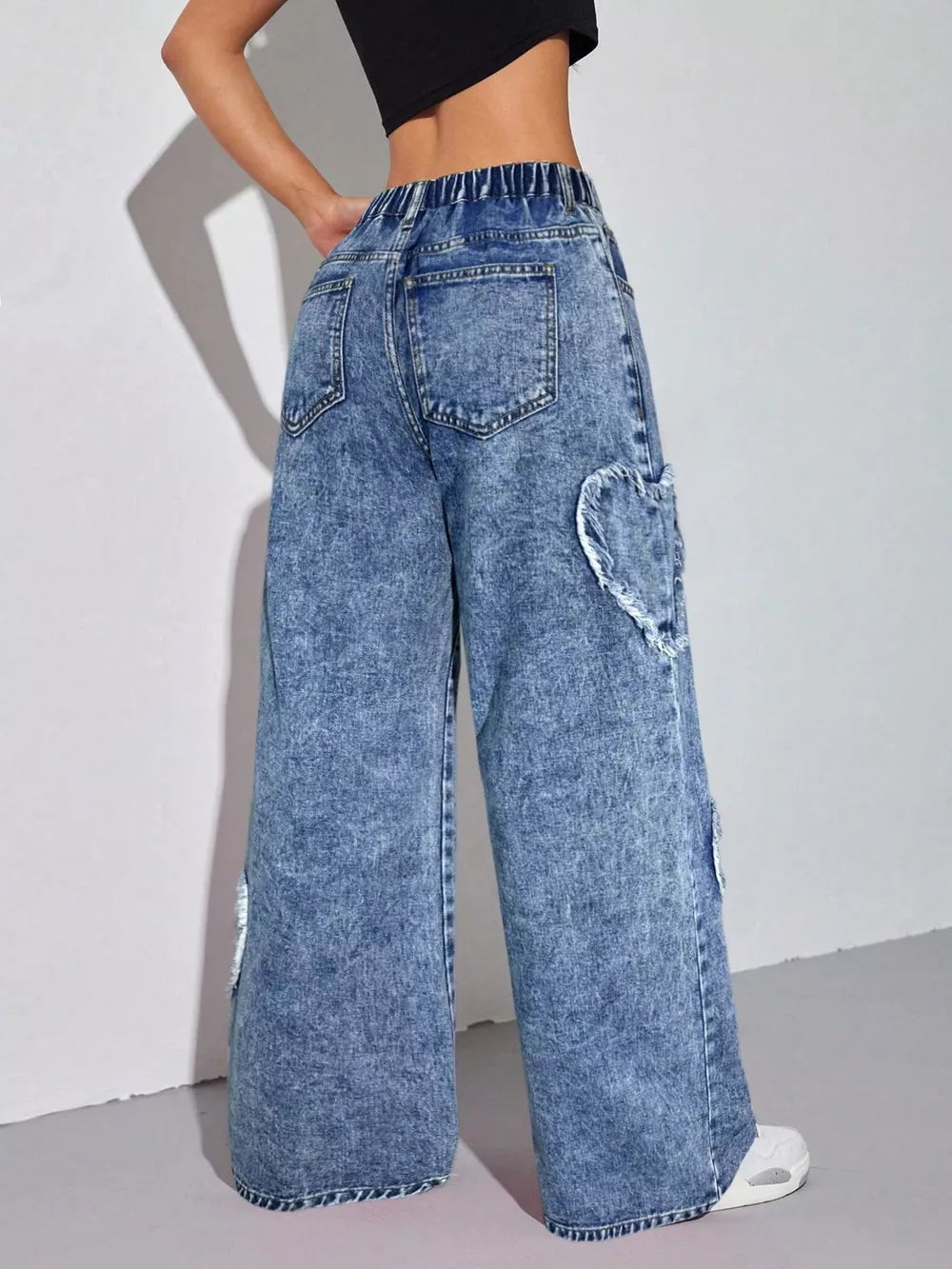 Heart Applique Wide-leg Jeans