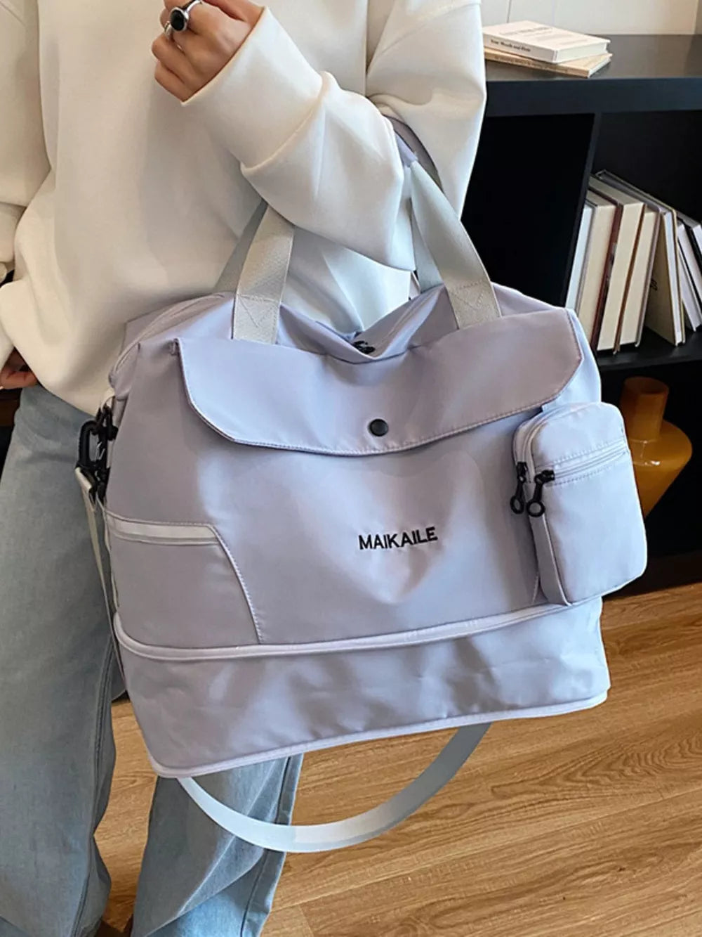 Versatile Large Capacity Nylon Travel Bag