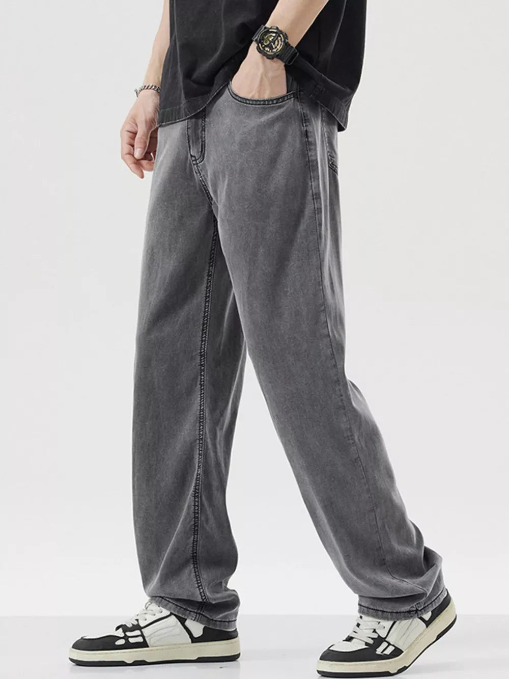 Relaxed fit wide-leg denim trousers in dark gray, with a casual, basic style.