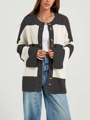 modern cardigan in brown with round neck