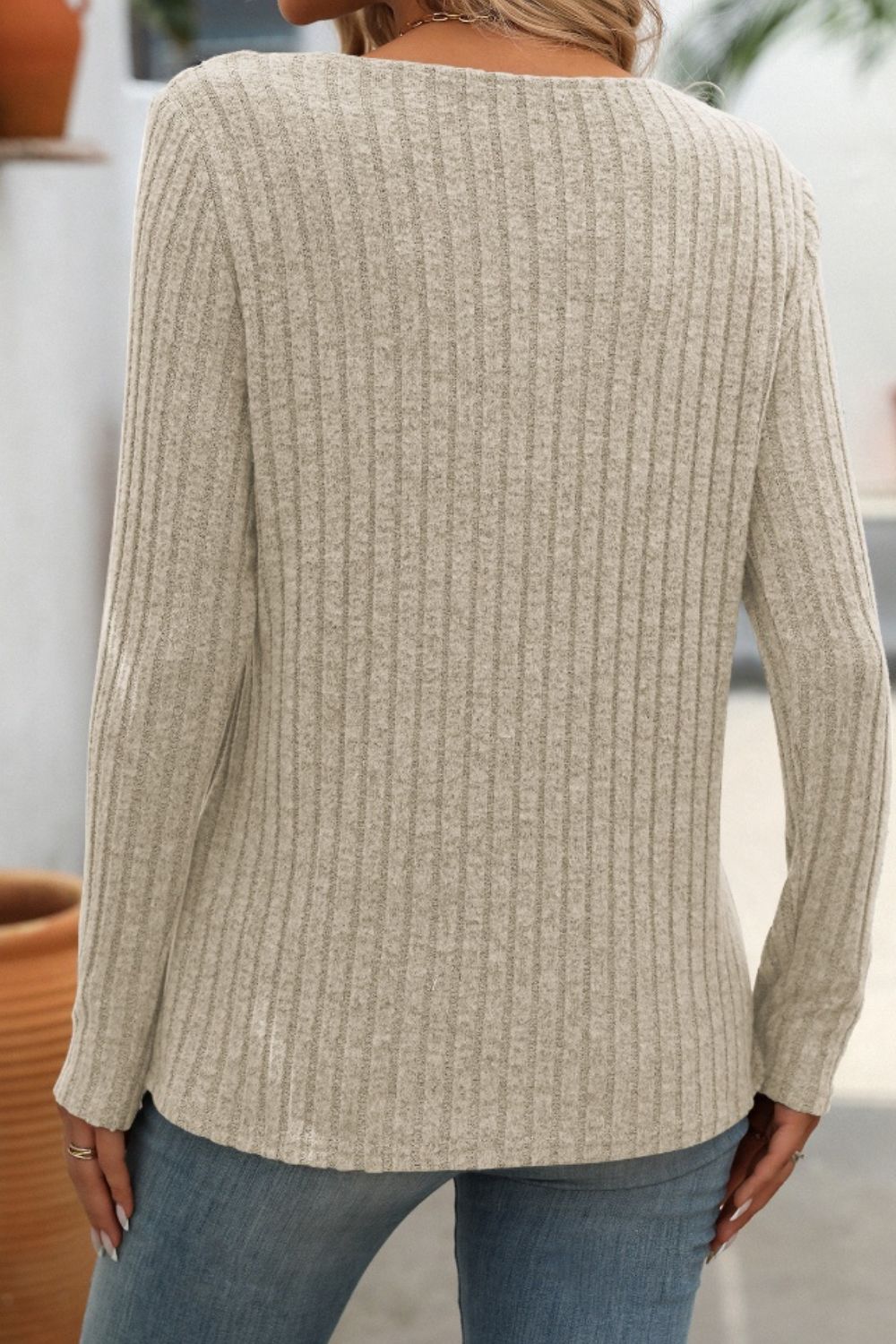 Keyhole ribbed knit long sleeve top in Moonlit Mauve.