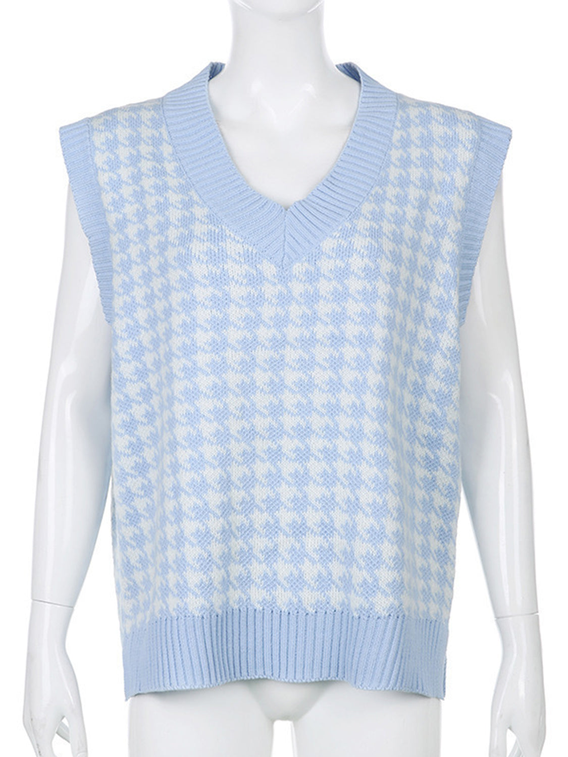 Houndstooth knit v-neck tank top in light blue and white.