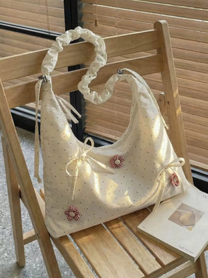Floral Embellished Shoulder Bag in Cream, fit detail