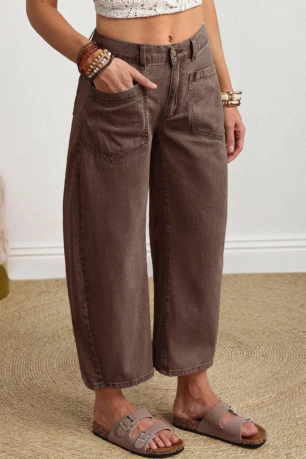 Solid Color Square Patch Pocket Barrel Jeans, alternate angle