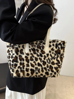 Fuzzy leopard print shopper bag with blush handles